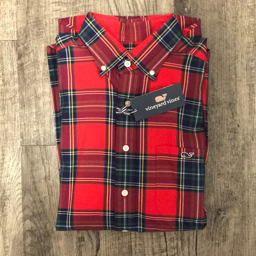 NWT Vineyard Vines Men’s button down shirt (M)